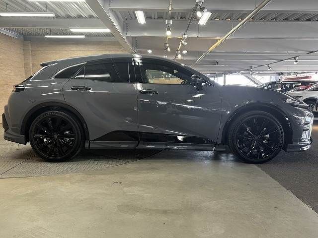 TOYOTA CROWN SPORT 2024