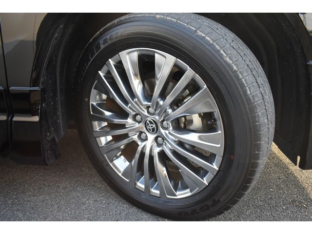 TOYOTA HARRIER HYBRID 2025