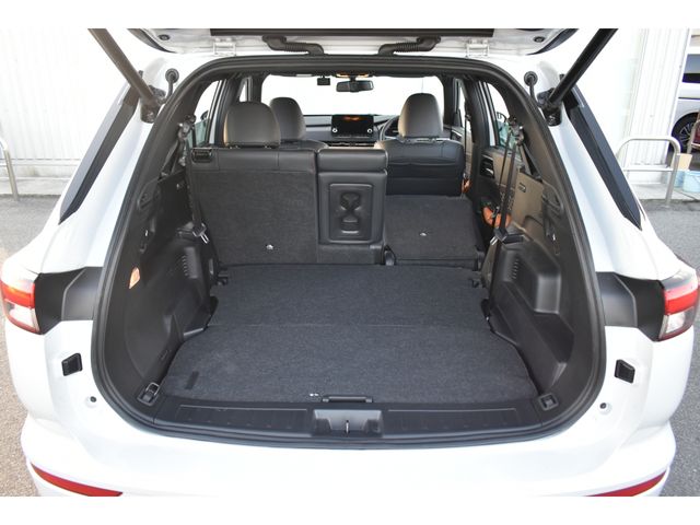 MITSUBISHI OUTLANDER PHEV 2023