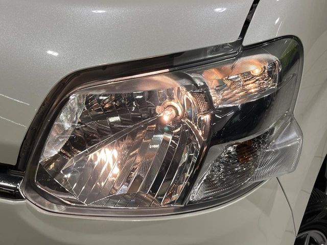 DAIHATSU TANTO 4WD 2017