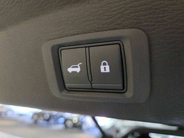 MITSUBISHI OUTLANDER PHEV 2021