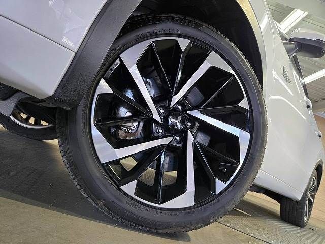 MITSUBISHI OUTLANDER PHEV 2021