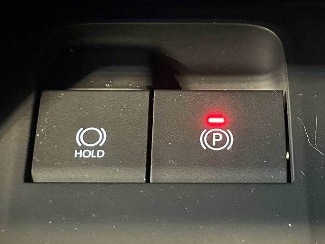 TOYOTA HARRIER 2WD 2023