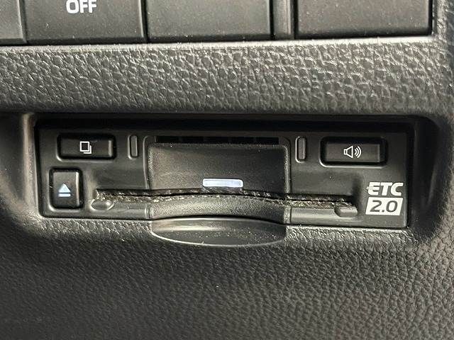 TOYOTA HARRIER 2WD 2023