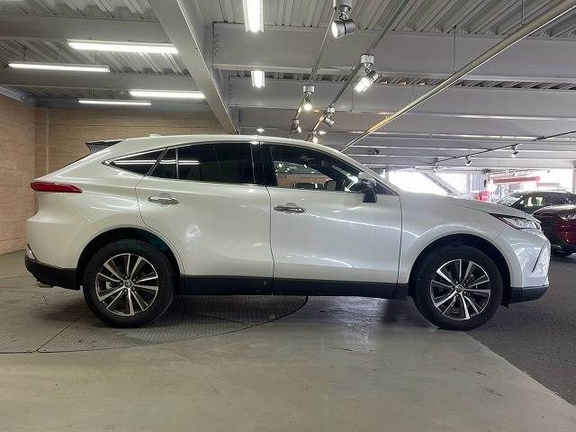 TOYOTA HARRIER 2WD 2023