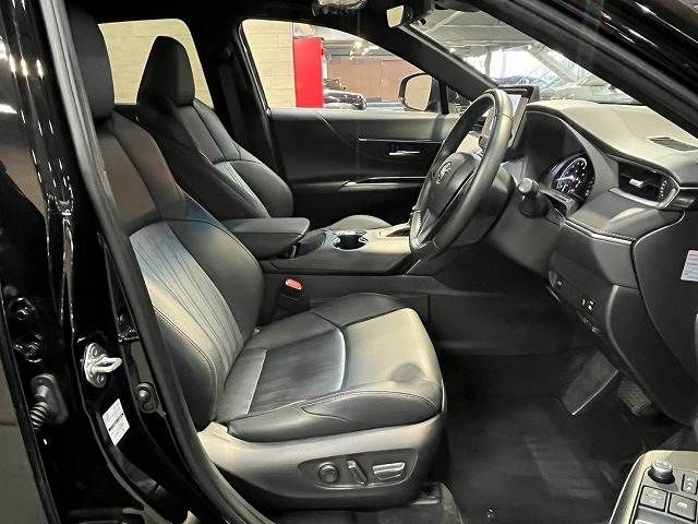 TOYOTA HARRIER 2WD 2023