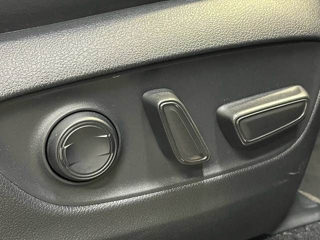 TOYOTA HARRIER 2WD 2023