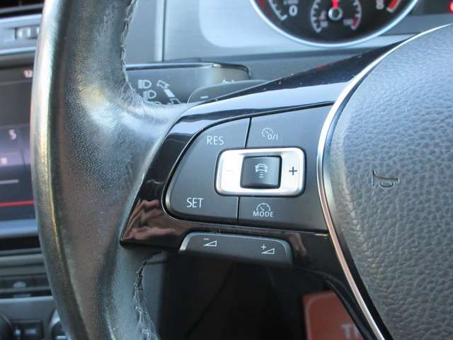 VOLKSWAGEN VOLKSWAGEN GOLF 2013