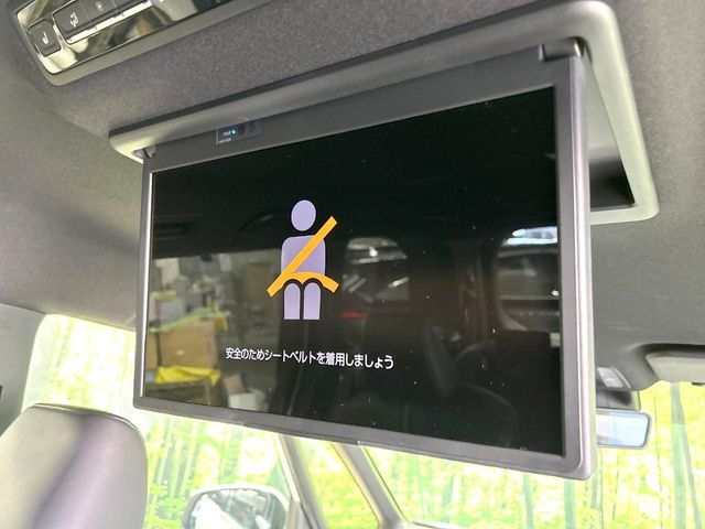 TOYOTA NOAH 4WD 2023