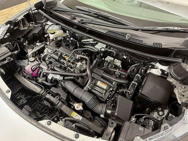 TOYOTA YARIS CROSS HYBRID 2025