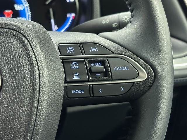 TOYOTA VOXY HYBRID 2024