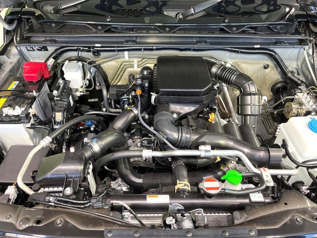 SUZUKI JIMNY 4WD 2025