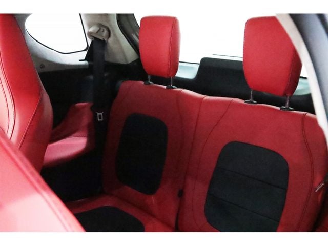 ASTON MARTIN ASTON MARTIN Cygnet 2013