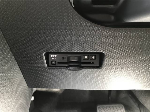 DAIHATSU TANTO FAN CROSS 2025