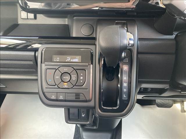 SUZUKI Spacia custom 2025