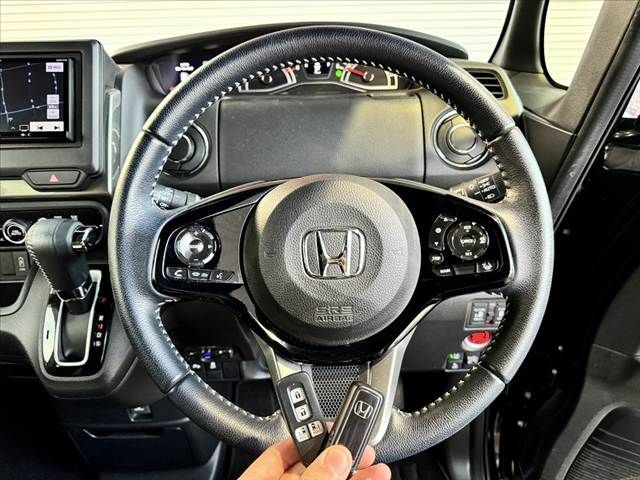 HONDA N BOX CUSTOM 2022