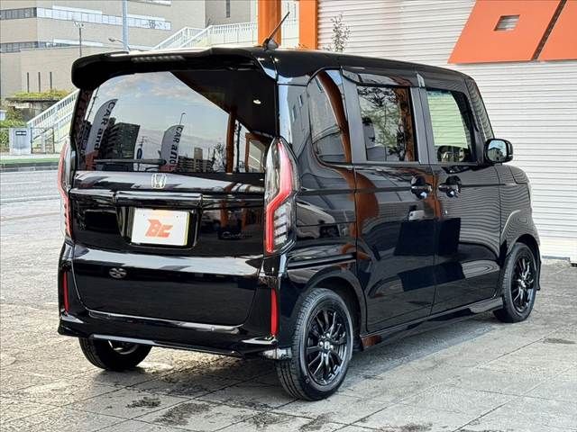 HONDA N BOX CUSTOM 2022