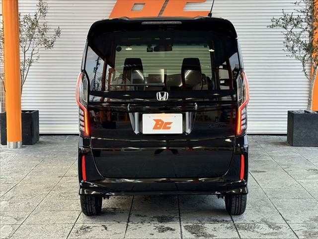 HONDA N BOX CUSTOM 2022