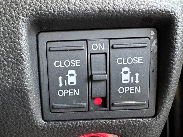 HONDA N BOX CUSTOM 2022