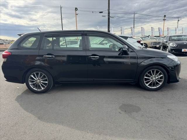 TOYOTA COROLLA FIELDER 2016