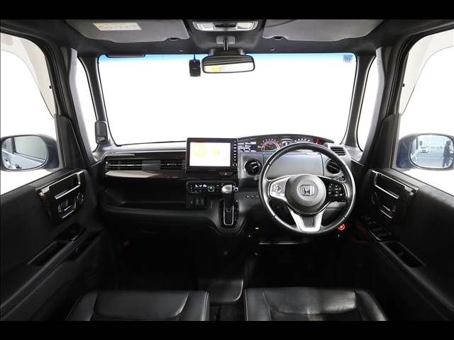 HONDA N BOX CUSTOM 4WD 2017