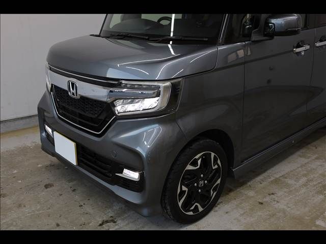 HONDA N BOX CUSTOM 4WD 2017