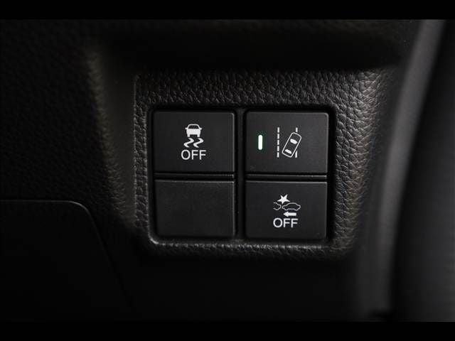 HONDA N BOX CUSTOM 4WD 2017