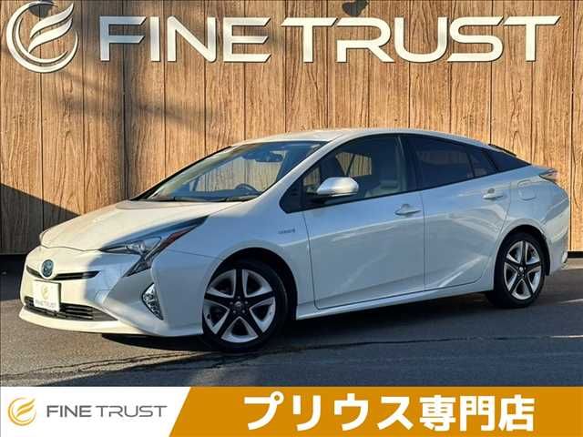 TOYOTA PRIUS 2016 