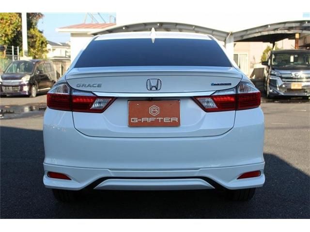 HONDA GRACE HYBRID 2015
