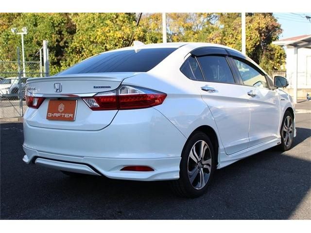 HONDA GRACE HYBRID 2015