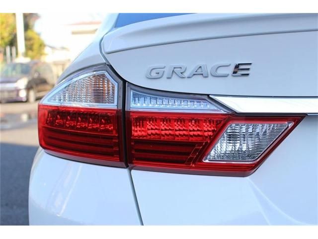 HONDA GRACE HYBRID 2015