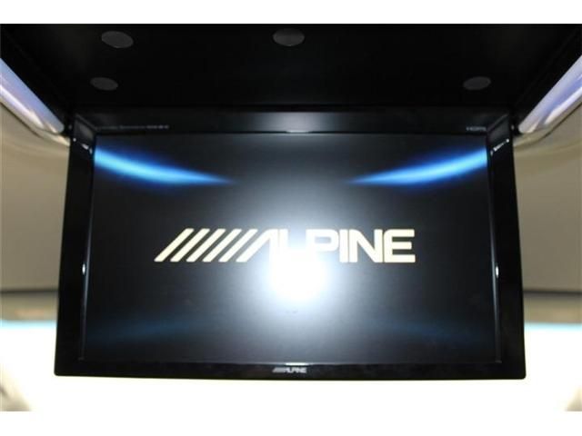 TOYOTA VELLFIRE 2015