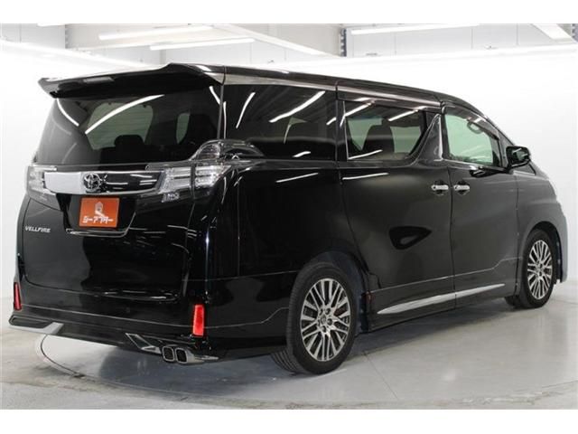 TOYOTA VELLFIRE 2015