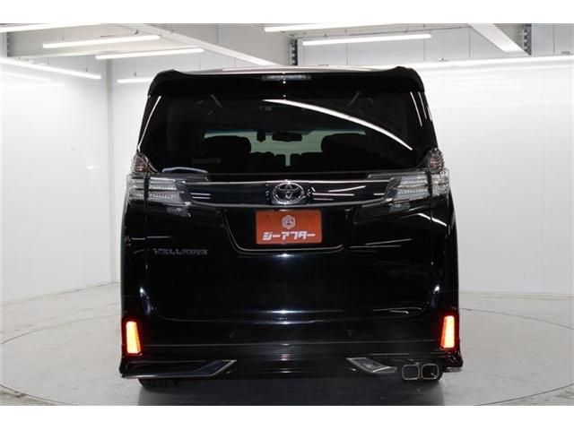 TOYOTA VELLFIRE 2015