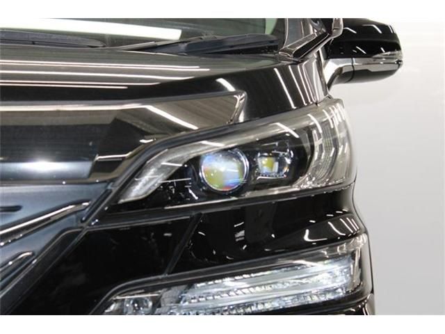 TOYOTA VELLFIRE 2015