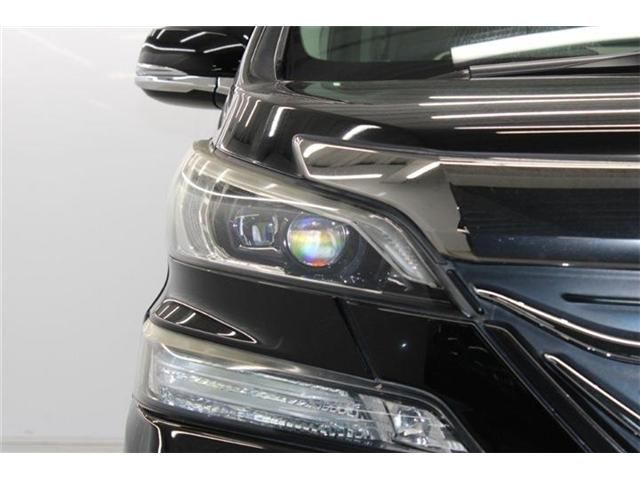 TOYOTA VELLFIRE 2015