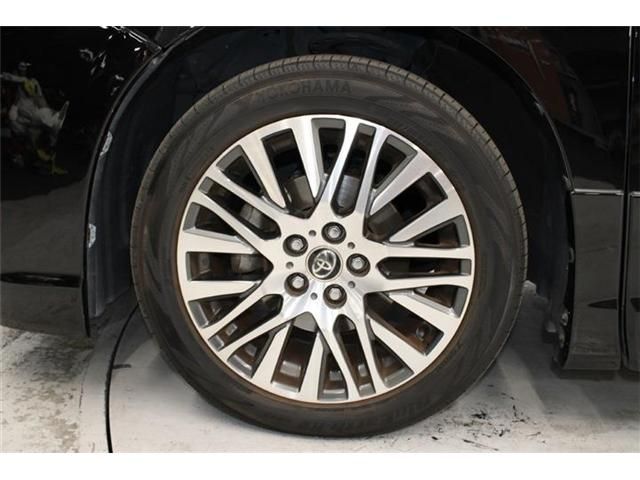 TOYOTA VELLFIRE 2015