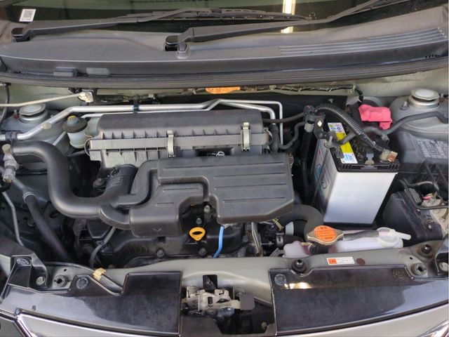 DAIHATSU MIRA e:S 2012