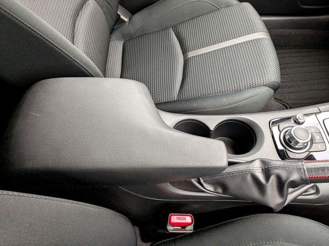 MAZDA AXELA SPORTS 2018