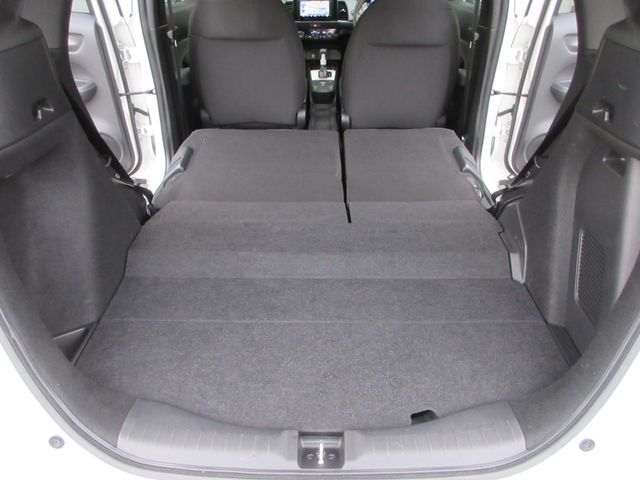 HONDA FIT e:HEV 4WD 2023