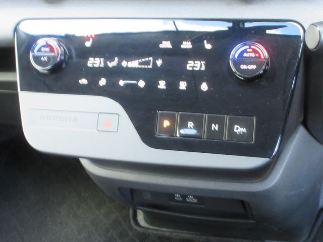 NISSAN SERENA  WG 4WD 2023