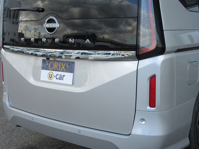 NISSAN SERENA  WG 4WD 2023