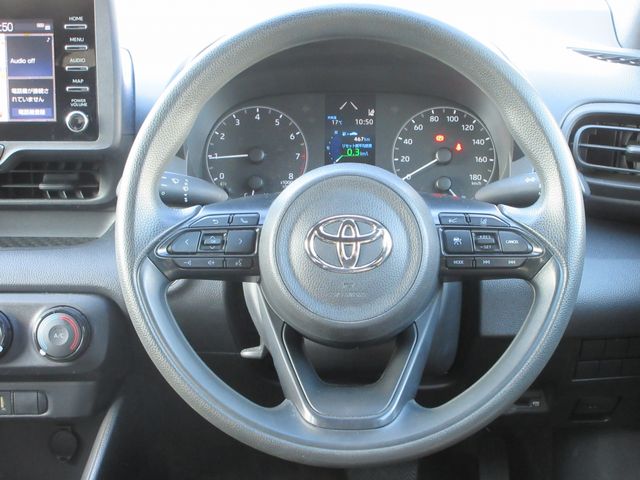 TOYOTA YARIS 2021