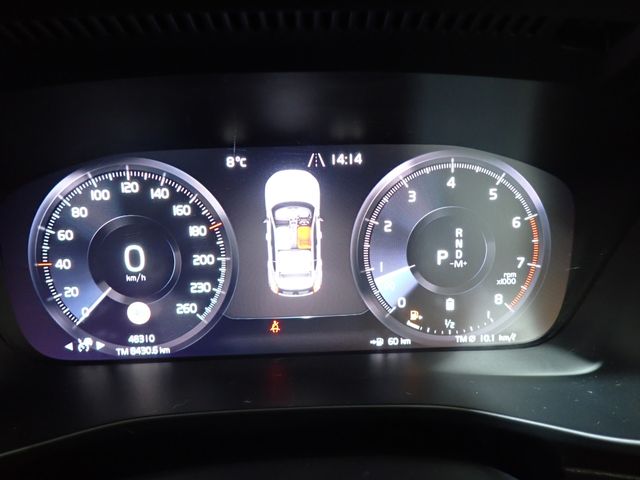 VOLVO VOLVO XC40 2020