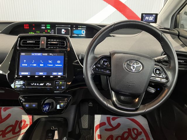 TOYOTA PRIUS 4WD 2020