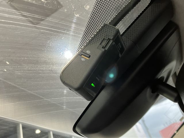 TOYOTA PRIUS 4WD 2020