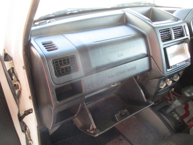 MITSUBISHI PAJERO MINI 4WD 2005