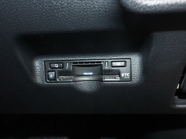 TOYOTA SIENTA HYBRID 2022