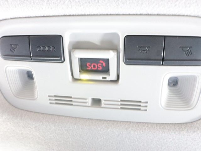 TOYOTA SIENTA HYBRID 2022