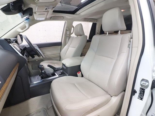 TOYOTA LANDCRUISER PRADO 2022